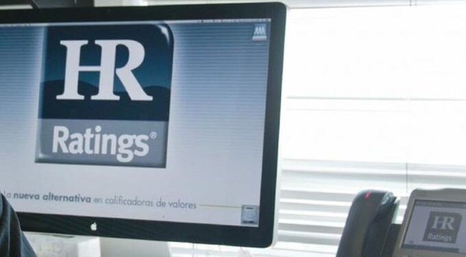HR Ratings reduce la calificación de México y advierte sobre el aumento de la deuda
