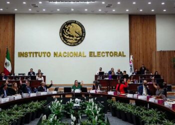 INE alista cambio de presidencia entre reclamos por transparencia y conflictos de interés