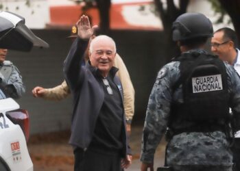 Ernesto Ruffo enfrenta proceso mientras FGR documenta su presunta participación en Ingemar
