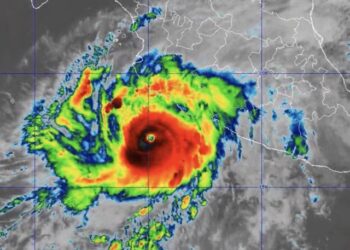 Huracán Simón y tormenta Rachel: alertan por lluvias intensas y oleaje elevado