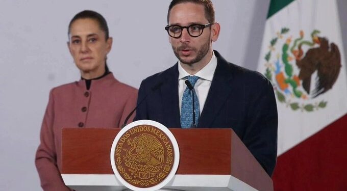 Gobierno compra medicamentos para 2027 y 2028 y busca frenar su venta ilegal