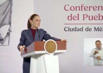 Sheinbaum aborda auditoría al INE, pensiones y mejoras laborales en el IMSS