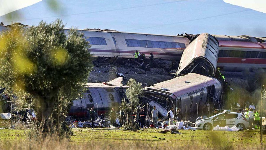 Tragedia ferroviaria en España: 68 muertos y una posible falla bajo investigación