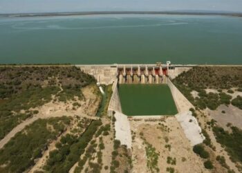 México cumple entrega mínima de agua a EU, pero persiste adeudo hídrico