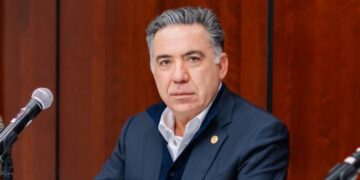 Enrique Inzunza destaca trabajo legislativo tras regresar al Senado en medio de acusaciones de EU