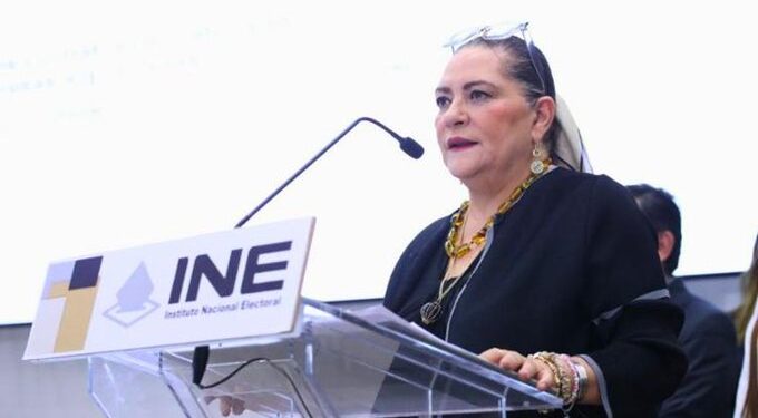 Sheinbaum rechaza vínculos de Taddei con Morena y exige revisar contratos del INE.