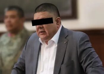 Exfiscal César Jáuregui enfrenta orden de aprehensión por presuntos delitos en Chihuahua