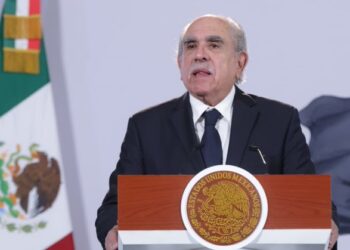 Sheinbaum cierra filas con Pablo Gómez tras acusaciones de Santiago Nieto sobre la UIF