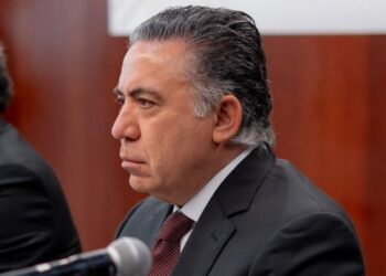 Senado no atiende petición de audiencia por caso Enrique Inzunza y remite a las reglas sobre licencias