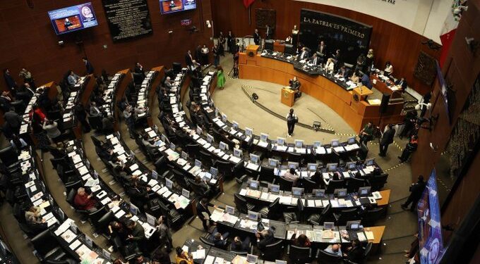 Senado avala Ley Federal de Derechos 2027 entre críticas por turismo y deuda pública