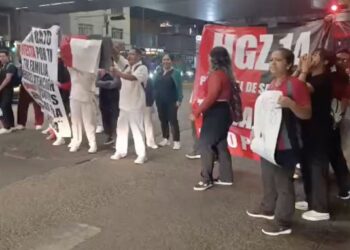 Protestas de trabajadores del IMSS presionan por cambios salariales y sindicales