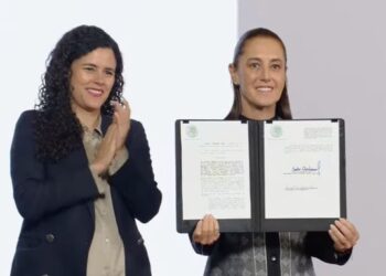 Sheinbaum oficializa reforma: candidatos a cargos ejecutivos deberán tener nacionalidad mexicana